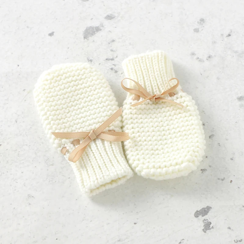 Newborn Baby Shoes Gloves Set Handmade Infant Boy Girl Boots Mittens Knitted Fashion Bow Toddler Kid Clothing Accessories 0-18M
